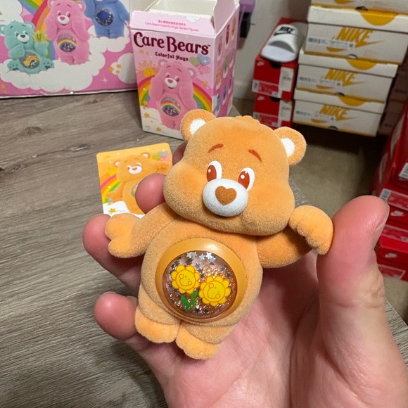 100% Authentic POP MART Care Bears Colorful Hugs Series Figure - Friend Bear - Picture 1 of 6